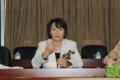 关于易道教育总经理祝宏慧女士的采访稿