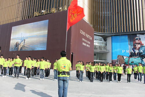 谁是最可爱的人？我，易道人！——记2012“赢在团队，和谐易道”野外拓展