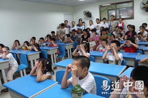 易道教育·活动中心春季班展示课开讲啦——手脑速算篇