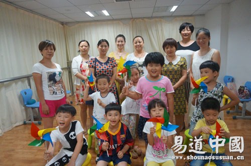 易道教育·银泰中心旗舰校暑期班展示课开讲啦——手脑速算篇