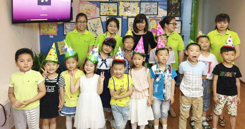 “父爱与我共成长”——易道宝贝生日会