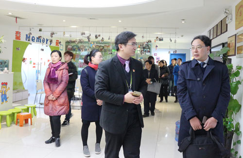 四里河街道党工委书记携辖区非公书记莅临易道参观指导