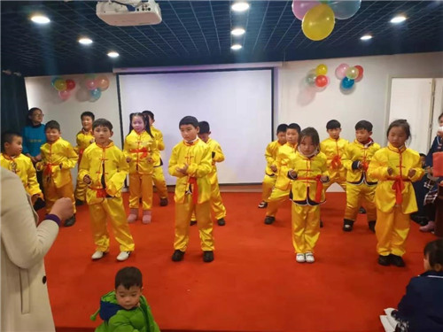 【易道教育】千校联动2019年度盛典河南南阳唐河校区圆满结束